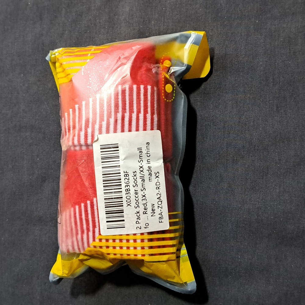NWT 2 pack Children's 2x-3x small Red Soccer Socks